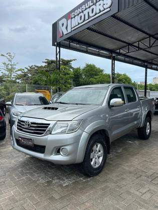 TOYOTA HILUX 3.0 SR 4X4 CD 16V TURBO INTERCOOLER DIESEL 4P MANUAL